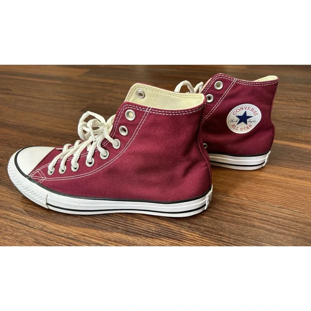 Converse Chuck Taylor All Star High Maroon Men's Size 7 Women's Size 9 M9613